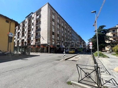 Appartamento in vendita ad Aosta via Bonifacio Festaz, 55