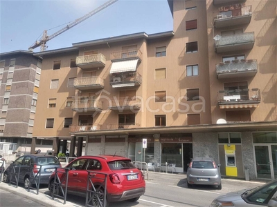 Appartamento in vendita ad Aosta via Cesare Battisti