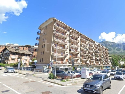 Appartamento in vendita ad Aosta via Clavalité