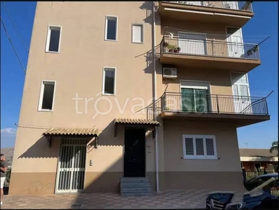 Appartamento in vendita ad Aragona via Enrico De Nicola