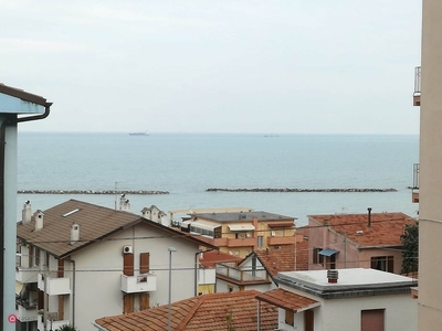 Appartamento in Vendita in Via Panzini Alfredo 32 a Ancona