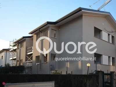 Appartamento in Vendita in Via Colugna a Udine