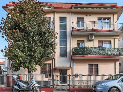 Appartamento in Vendita in Via Giuseppe Guerzoni a Rimini