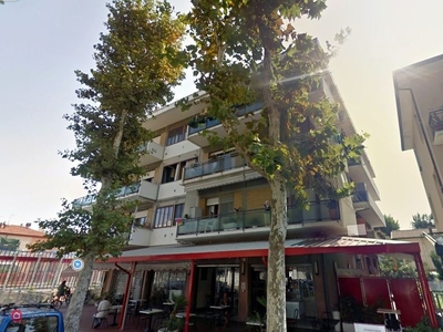 Appartamento in Vendita in Viale Lugano 1 a Rimini