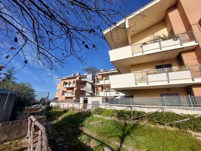 Appartamento in Via Nettunense Nuova, 49, Marino (RM)