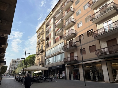 Appartamento in Via Sparano , 125, Bari (BA)