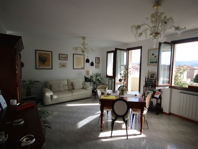 Appartamento seminuovo in zona Donoratico a Castagneto Carducci