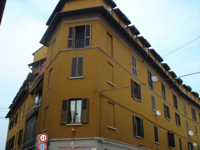 Bilocale in Via F.lli Cairoli 57 a Sesto San Giovanni