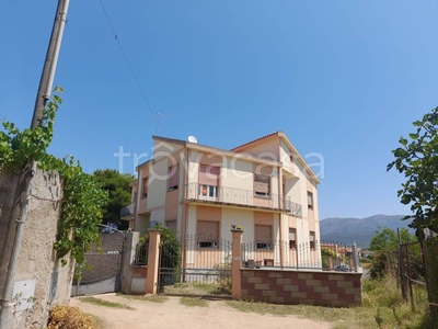 Villa Bifamiliare in in vendita da privato a Dolianova via Ignazio Partis, 5