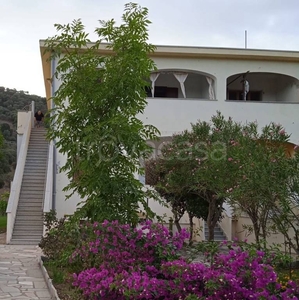 Casa Indipendente in in vendita da privato a Loiri Porto San Paolo strada senza Nome 27, 16