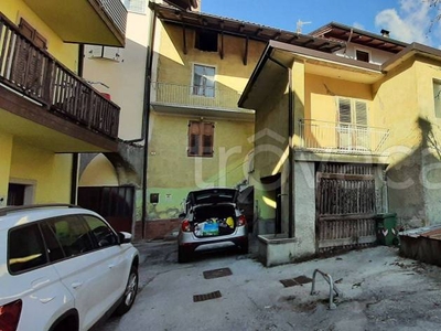 Casa Indipendente in in vendita da privato a Mezzolombardo piazza Cesare Battisti, 9