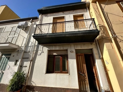 Casa Indipendente in vendita a Barcellona Pozzo di Gotto barcellona Pozzo di Gotto stazione,6