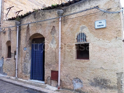 Casa Indipendente in vendita a Campofelice di Roccella via Torino, 21