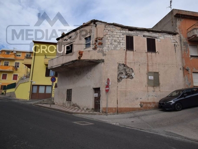 Casa Indipendente in vendita a Castelsardo via 4 Novembre, 2