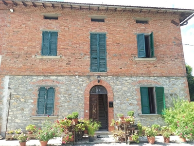 Casa Indipendente in vendita a Castiglione del Lago