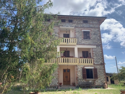 Casa Indipendente in vendita a Castiglione del Lago castiglione del Lago Piemonte,11