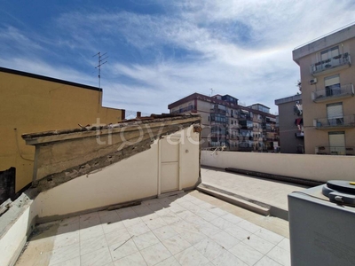 Casa Indipendente in vendita a Catania via Giuseppe Missori, 116