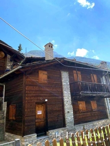 Casa Indipendente in vendita a Cogne frazione Epinel