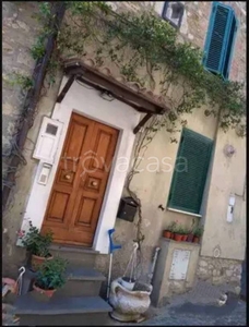 Casa Indipendente in vendita a Fabro via Giuseppe Garibaldi