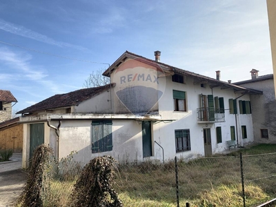 Casa Indipendente in vendita a Feltre via Arson, 9