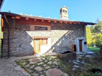 Casa Indipendente in vendita a Gressan frazione Champlan Dessus, 16