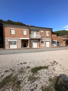 Casa Indipendente in vendita a Gualdo Cattaneo pomonte