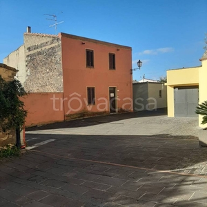 Casa Indipendente in vendita a Narbolia via Santa Reparata