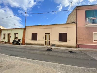 Casa Indipendente in vendita a Olbia via Rossini