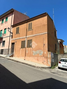 Casa Indipendente in vendita a Ossi via Salita Cagliari, 2