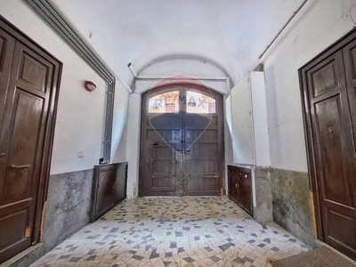 Casa Indipendente in vendita a Palermo via Maggiore Perni, 15