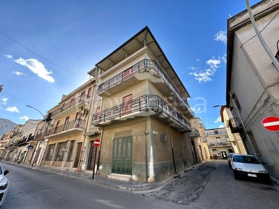 Casa Indipendente in vendita a Partinico via Principe Amedeo, 145