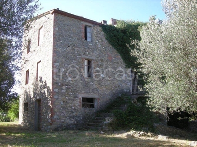 Casa Indipendente in vendita a Perugia