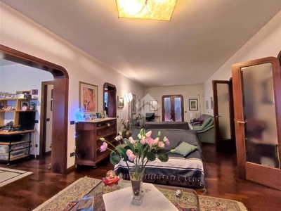 Casa Indipendente in vendita a Perugia via del Volo, 35