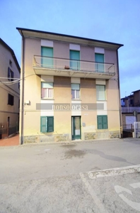 Casa Indipendente in vendita a Perugia via Fiorita, 156