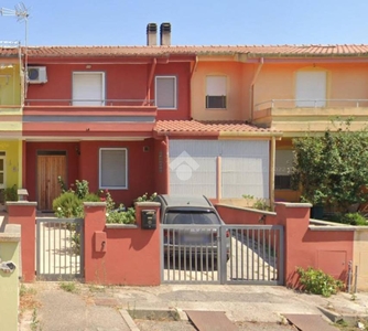 Villa a Schiera in vendita a Santa Giusta via Mariano iv, 6