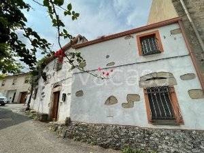 Casa Indipendente in vendita a Scano di Montiferro via Sa Serra