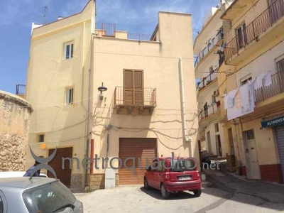 Casa Indipendente in vendita a Sciacca vicolo Santa Caterina