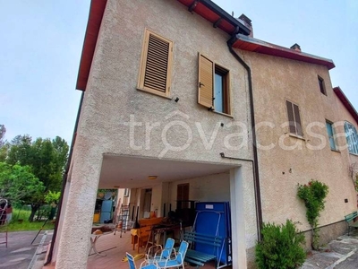 Casa Indipendente in vendita a Spoleto località Santo Chiodo