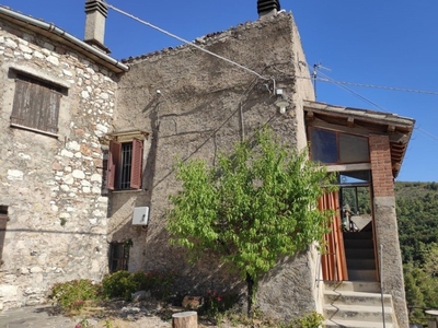 Casa Indipendente in vendita a Spoleto spoleto Agliano