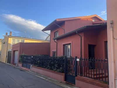 Casa Indipendente in vendita a Terralba terralba garibaldi,5
