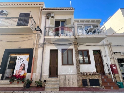 Casa Indipendente in vendita a Terrasini via Benedetto Saputo, 34