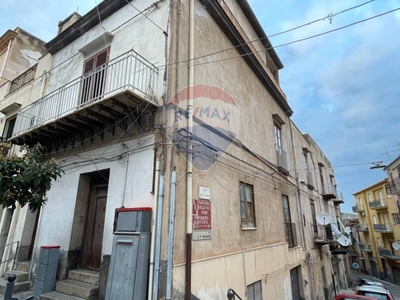 Casa Indipendente in vendita a Trabia corso Giuseppe La Masa, 96