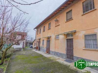 Casa indipendente in vendita a Travaco' Siccomario