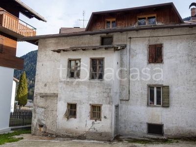 Casa Indipendente in vendita ad Auronzo di Cadore