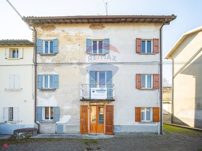 Casa indipendente in Vendita in Via Adelmo Tirabassi 7 a Reggio Emilia