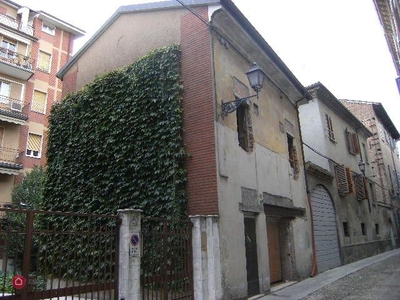 Casa indipendente in Vendita in Via mazzini a Piacenza