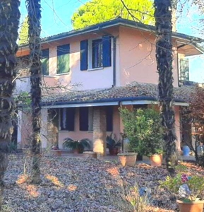 Casa indipendente in Via Nogia, Vigonovo, 8 locali, 3 bagni, 120 m²