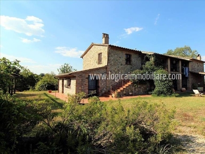 Casale in vendita a Castel Viscardo sp45
