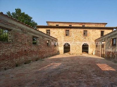 Casale in vendita a Castiglione del Lago via Romea
