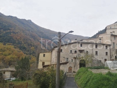 Casale in vendita a Scheggino pontuglia